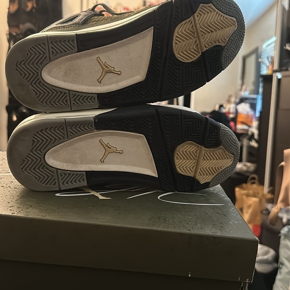 Jordan Retro 4 - Picture 5 of 7